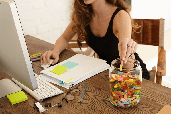 https://tower.top10mealdeliveryplans.com/wp-content/uploads/2023/06/Cropped-image-of-young-stressed-woman-eating-sweets-at-workplace-in-office..png